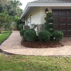 Curving paver walkway